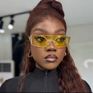 New 2025 Luxury Women Stylish Yellow Sunglasses